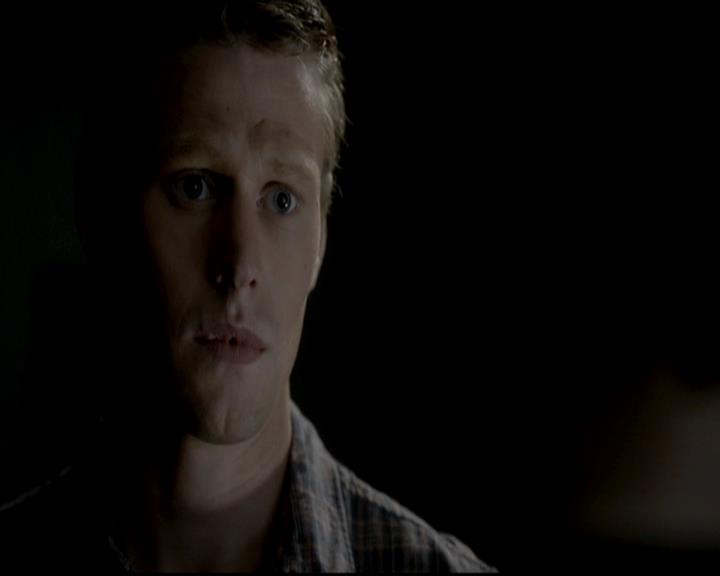 VampireDiariesWorld-dot-org_4x07MyBrothersKeeper1923.jpg