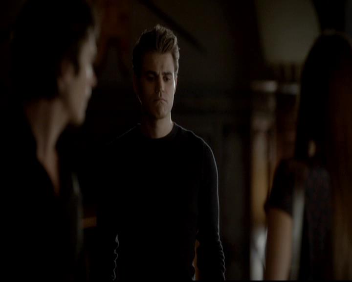 VampireDiariesWorld-dot-org_4x07MyBrothersKeeper1943.jpg