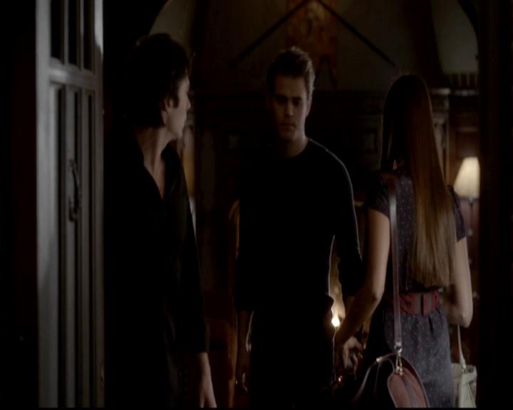 VampireDiariesWorld-dot-org_4x07MyBrothersKeeper1952.jpg