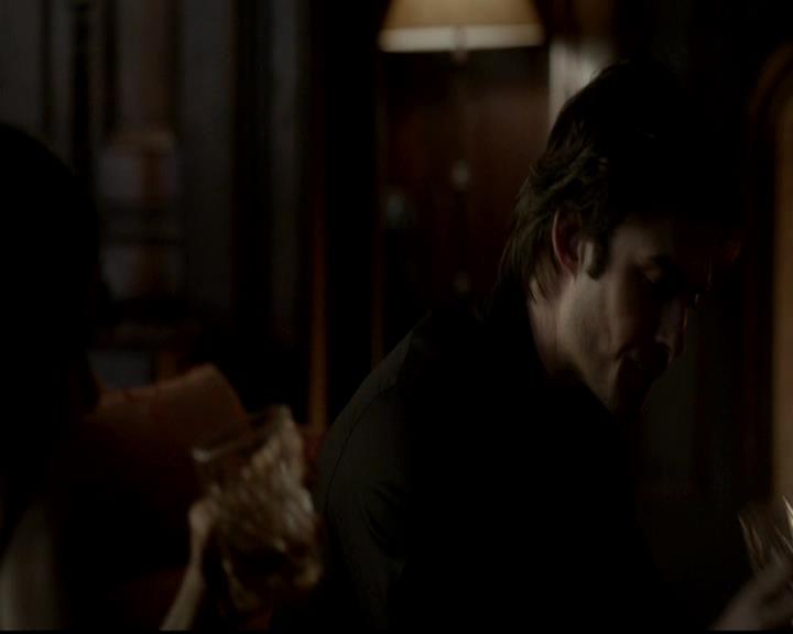 VampireDiariesWorld-dot-org_4x07MyBrothersKeeper2026.jpg