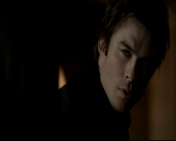 VampireDiariesWorld-dot-org_4x07MyBrothersKeeper2038.jpg