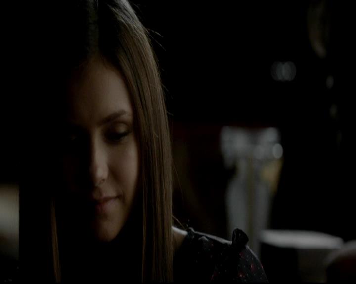 VampireDiariesWorld-dot-org_4x07MyBrothersKeeper2051.jpg