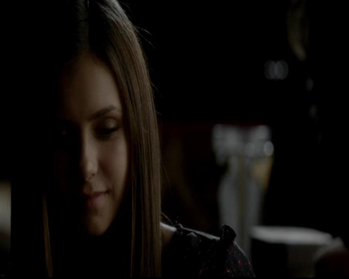 VampireDiariesWorld-dot-org_4x07MyBrothersKeeper2052.jpg