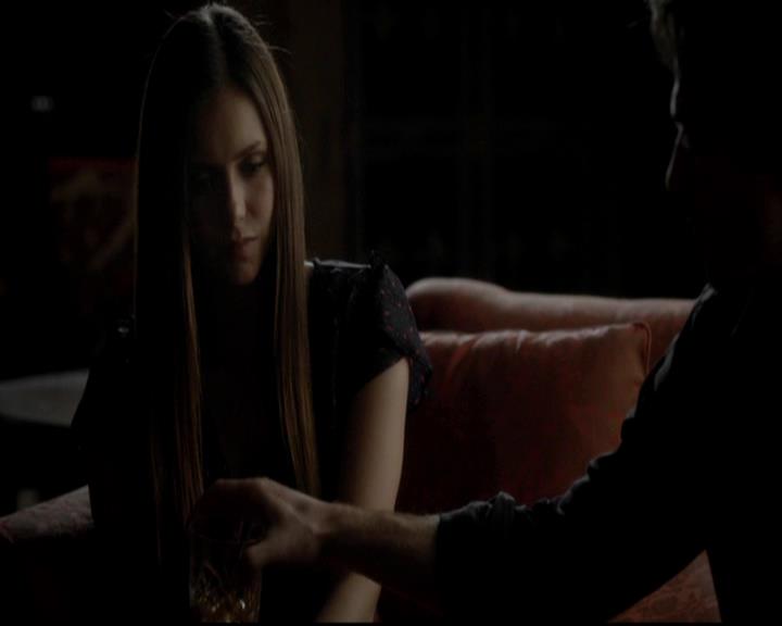 VampireDiariesWorld-dot-org_4x07MyBrothersKeeper2075.jpg