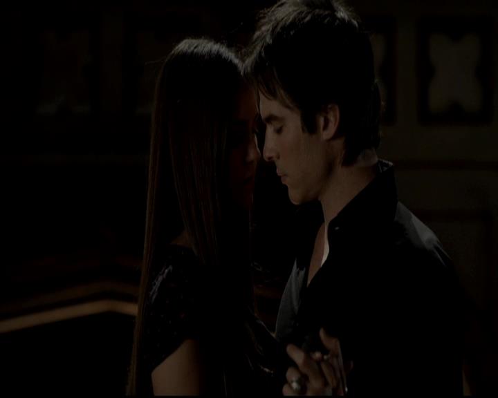 VampireDiariesWorld-dot-org_4x07MyBrothersKeeper2096.jpg