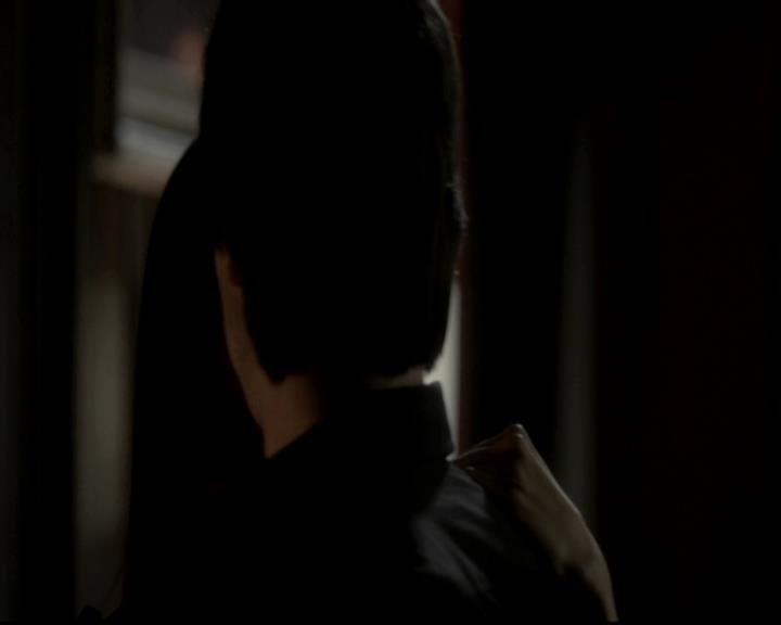 VampireDiariesWorld-dot-org_4x07MyBrothersKeeper2103.jpg