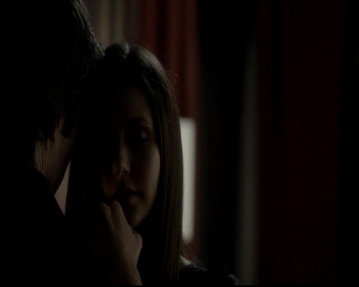 VampireDiariesWorld-dot-org_4x07MyBrothersKeeper2107.jpg