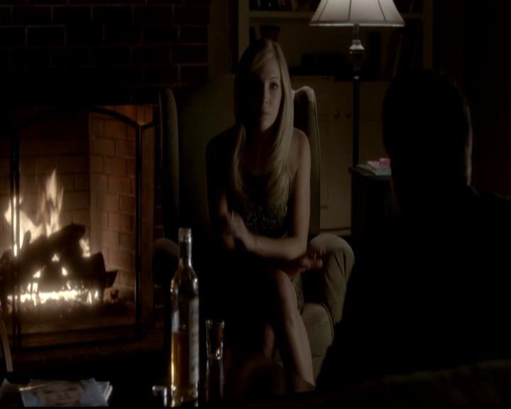 VampireDiariesWorld-dot-org_4x07MyBrothersKeeper2123.jpg