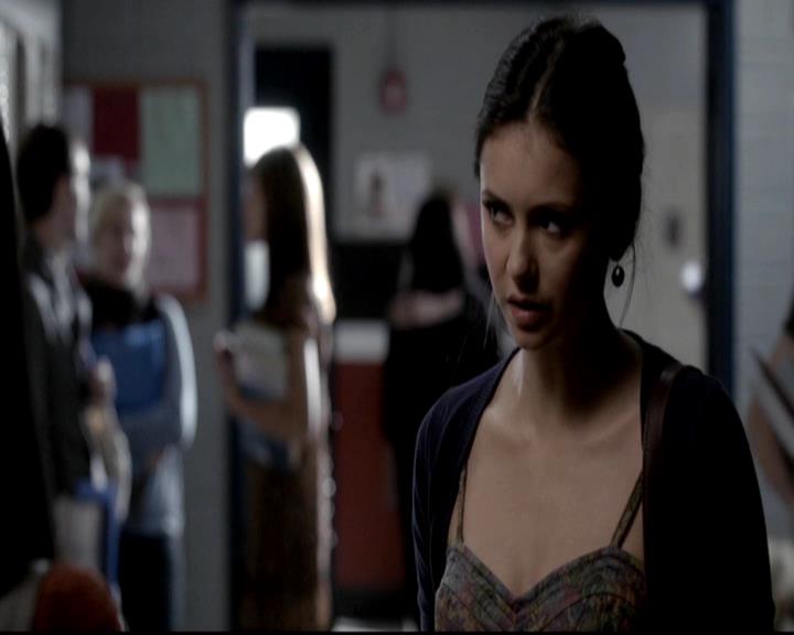 VampireDiariesWorld-dot-org_4x08WellAlwaysHaveBourbonStreet0320.jpg