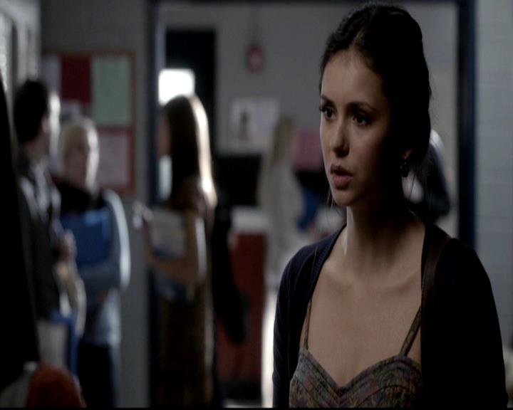 VampireDiariesWorld-dot-org_4x08WellAlwaysHaveBourbonStreet0321.jpg