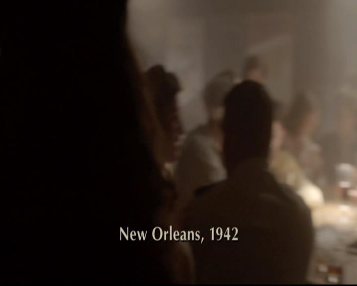 VampireDiariesWorld-dot-org_4x08WellAlwaysHaveBourbonStreet0547.jpg