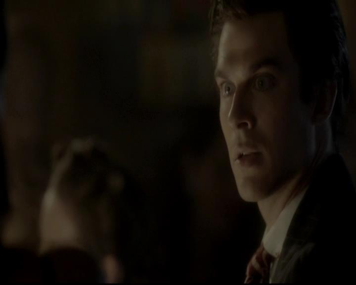 VampireDiariesWorld-dot-org_4x08WellAlwaysHaveBourbonStreet0597.jpg