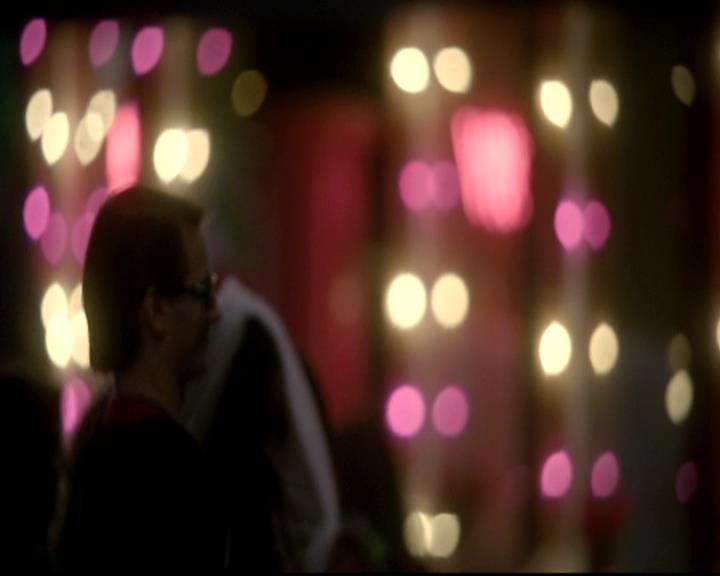 VampireDiariesWorld-dot-org_4x08WellAlwaysHaveBourbonStreet0717.jpg