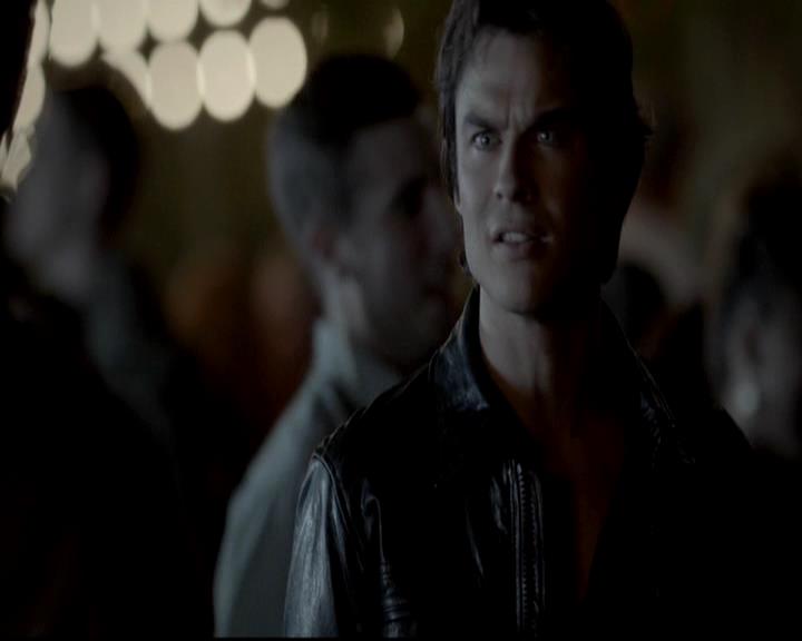 VampireDiariesWorld-dot-org_4x08WellAlwaysHaveBourbonStreet0761.jpg