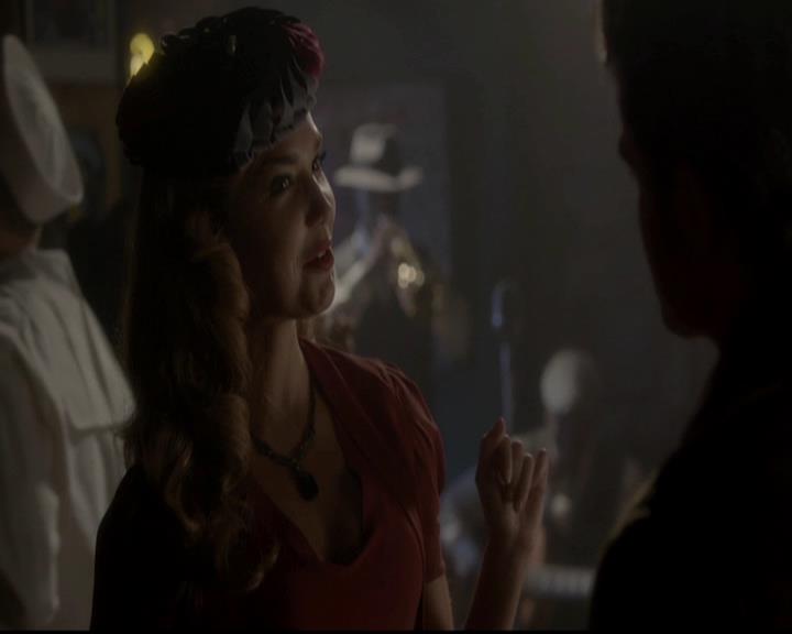 VampireDiariesWorld-dot-org_4x08WellAlwaysHaveBourbonStreet0802.jpg