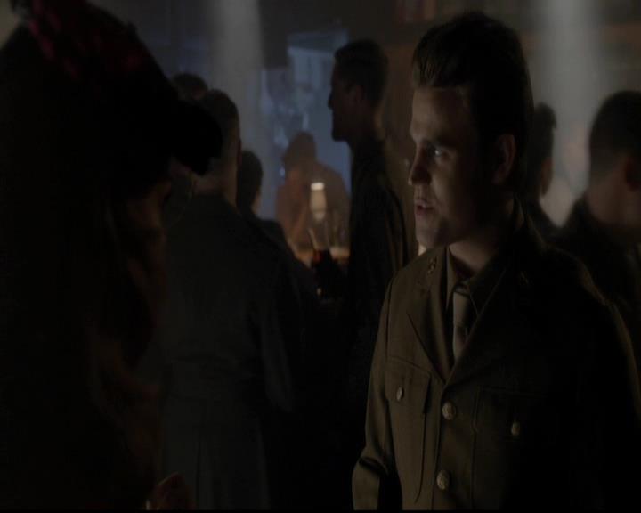 VampireDiariesWorld-dot-org_4x08WellAlwaysHaveBourbonStreet0810.jpg