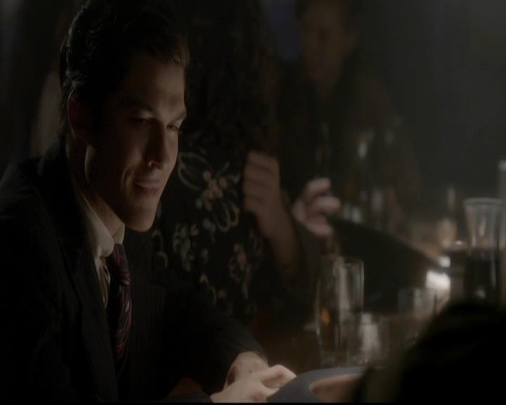 VampireDiariesWorld-dot-org_4x08WellAlwaysHaveBourbonStreet0863.jpg