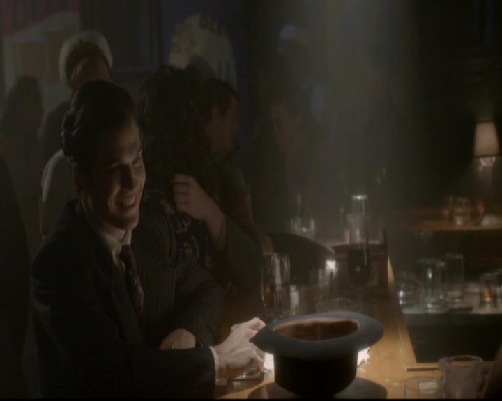 VampireDiariesWorld-dot-org_4x08WellAlwaysHaveBourbonStreet0876.jpg