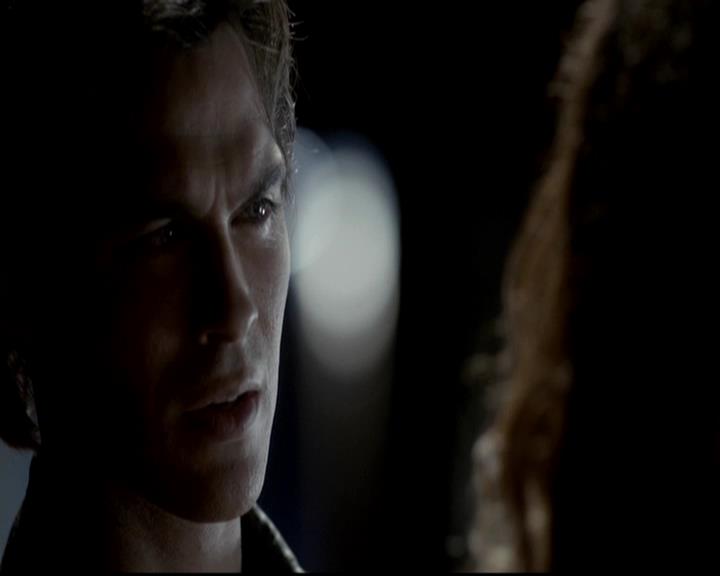 VampireDiariesWorld-dot-org_4x08WellAlwaysHaveBourbonStreet1156.jpg