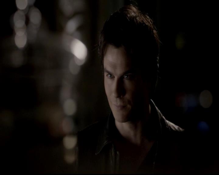 VampireDiariesWorld-dot-org_4x08WellAlwaysHaveBourbonStreet1325.jpg