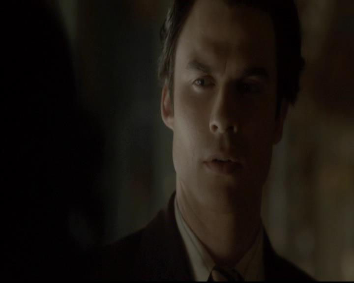 VampireDiariesWorld-dot-org_4x08WellAlwaysHaveBourbonStreet1349.jpg