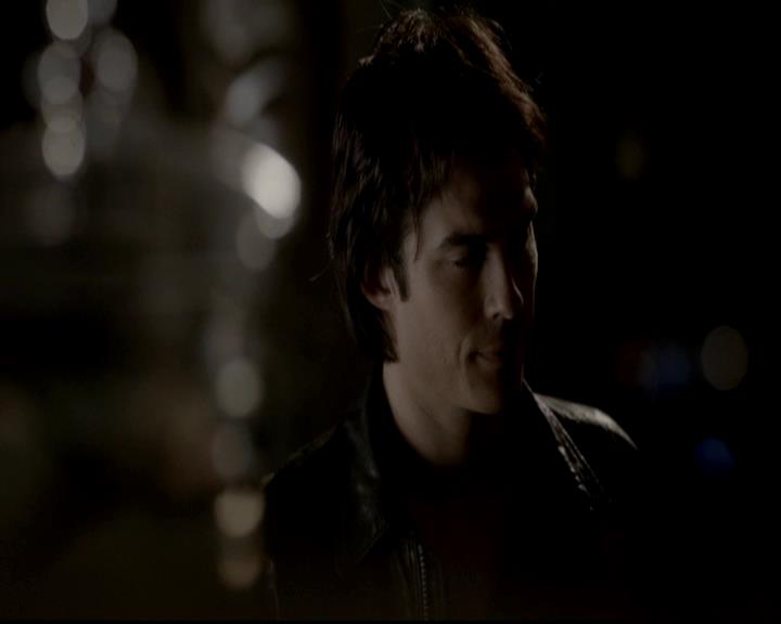 VampireDiariesWorld-dot-org_4x08WellAlwaysHaveBourbonStreet1355.jpg