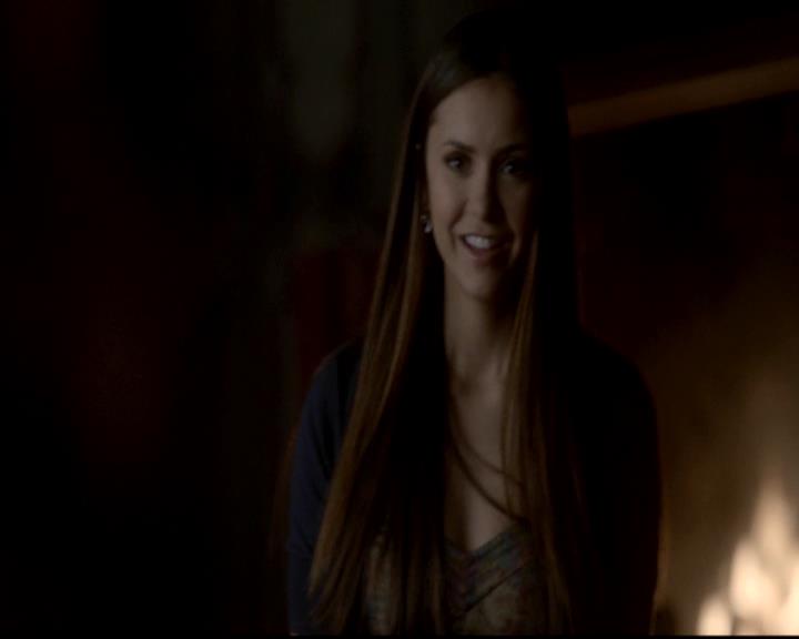 VampireDiariesWorld-dot-org_4x08WellAlwaysHaveBourbonStreet1393.jpg