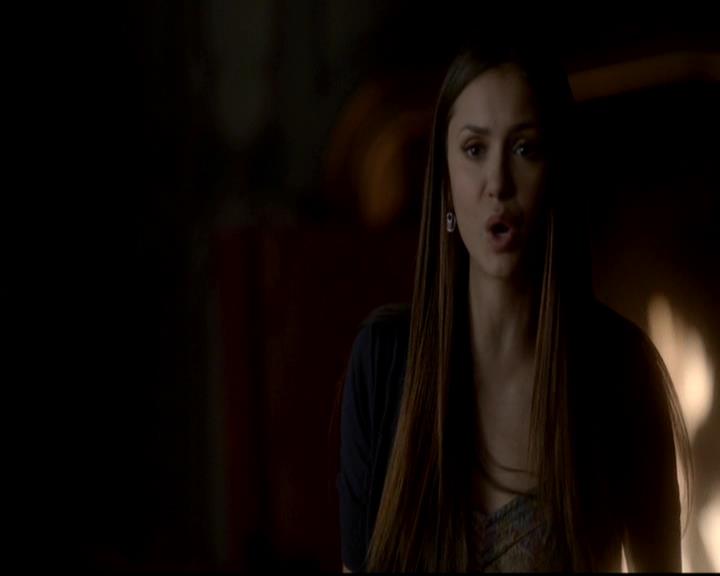 VampireDiariesWorld-dot-org_4x08WellAlwaysHaveBourbonStreet1398.jpg