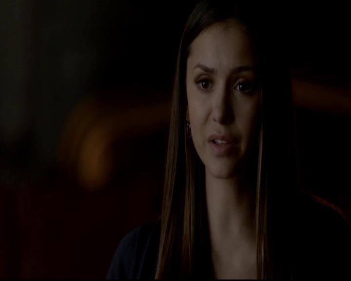 VampireDiariesWorld-dot-org_4x08WellAlwaysHaveBourbonStreet1403.jpg