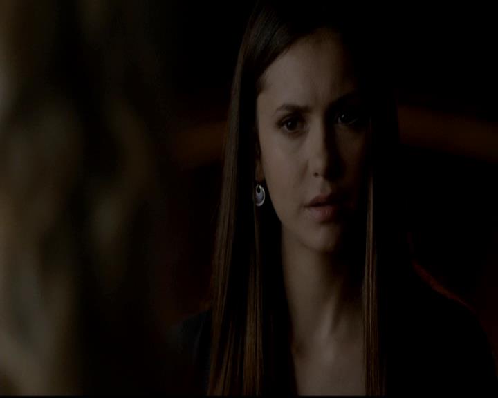 VampireDiariesWorld-dot-org_4x08WellAlwaysHaveBourbonStreet1420.jpg