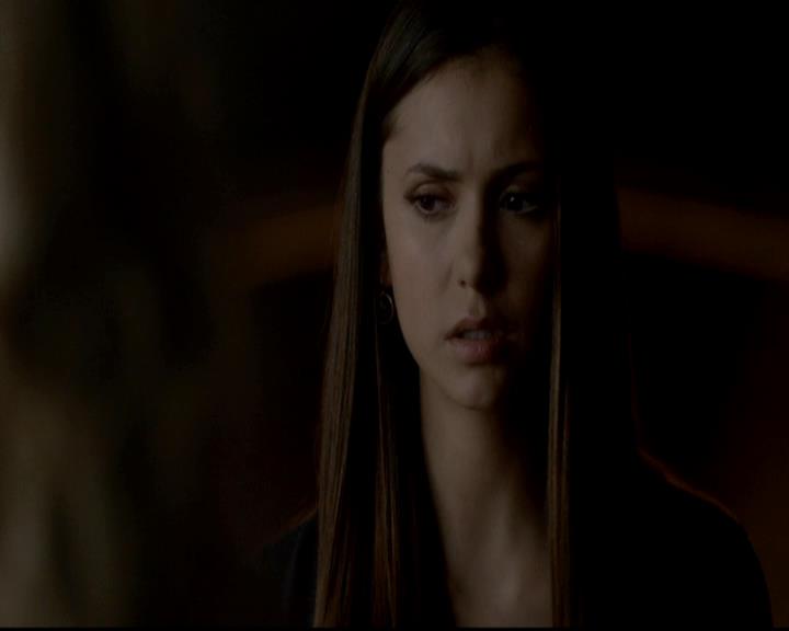 VampireDiariesWorld-dot-org_4x08WellAlwaysHaveBourbonStreet1427.jpg