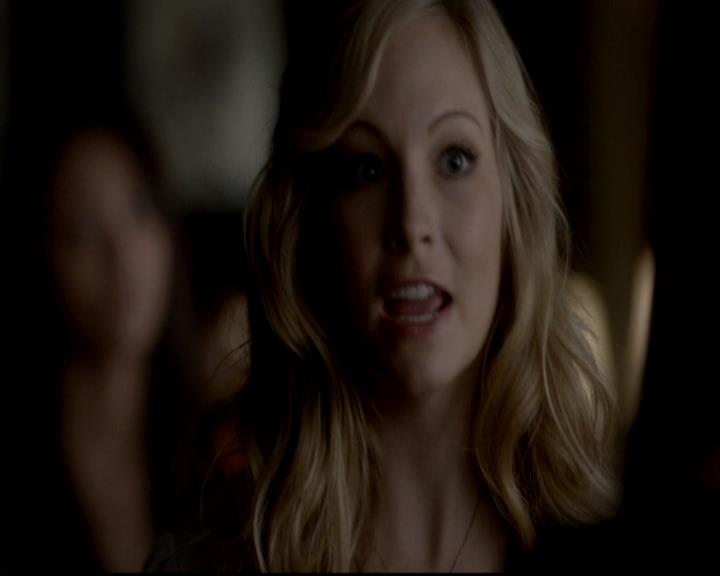 VampireDiariesWorld-dot-org_4x08WellAlwaysHaveBourbonStreet1443.jpg