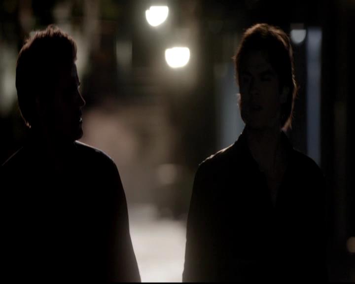 VampireDiariesWorld-dot-org_4x08WellAlwaysHaveBourbonStreet1490.jpg