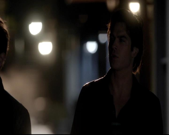 VampireDiariesWorld-dot-org_4x08WellAlwaysHaveBourbonStreet1492.jpg