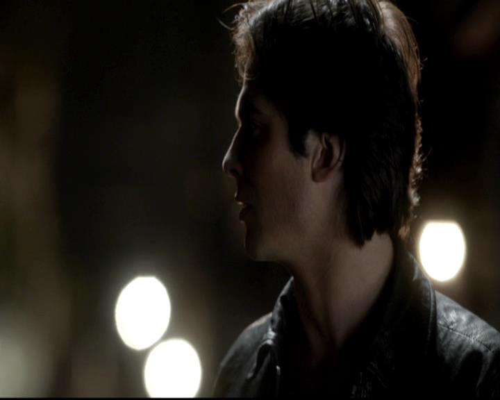 VampireDiariesWorld-dot-org_4x08WellAlwaysHaveBourbonStreet1499.jpg