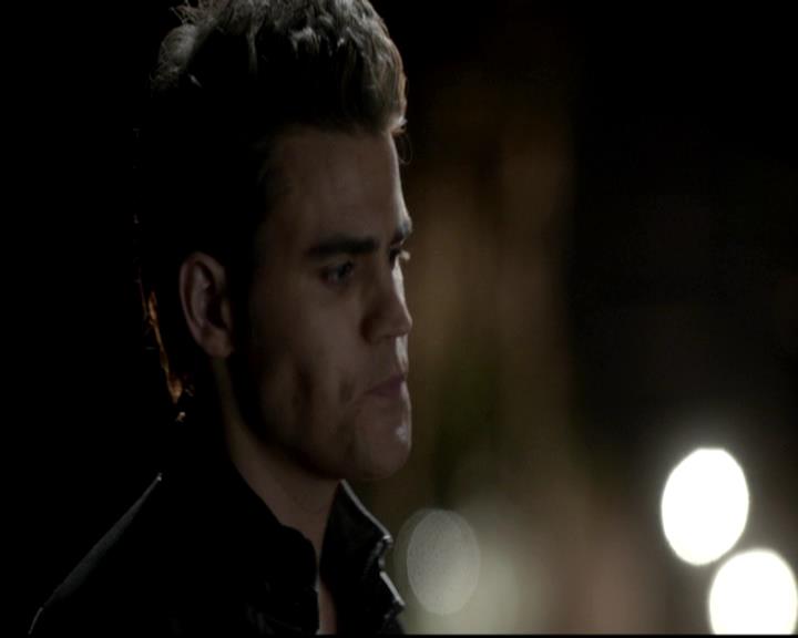 VampireDiariesWorld-dot-org_4x08WellAlwaysHaveBourbonStreet1504.jpg