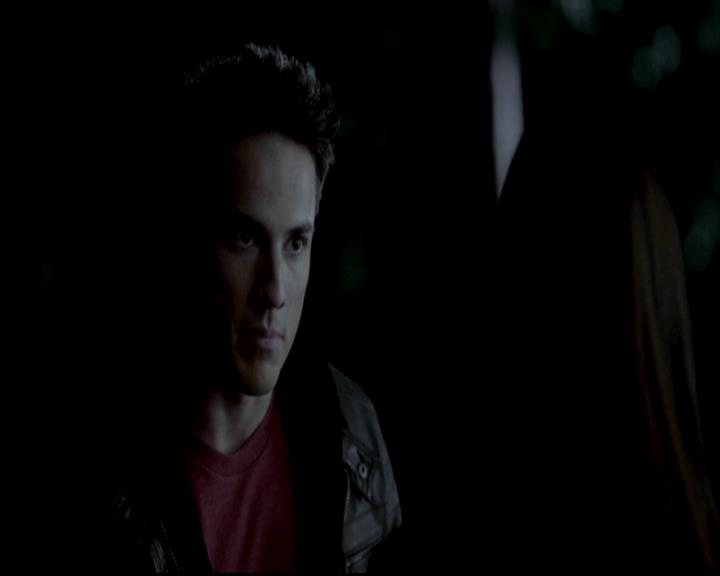 VampireDiariesWorld-dot-org_4x08WellAlwaysHaveBourbonStreet1518.jpg