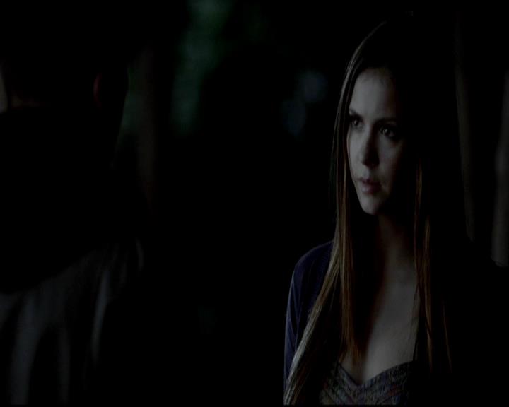 VampireDiariesWorld-dot-org_4x08WellAlwaysHaveBourbonStreet1525.jpg