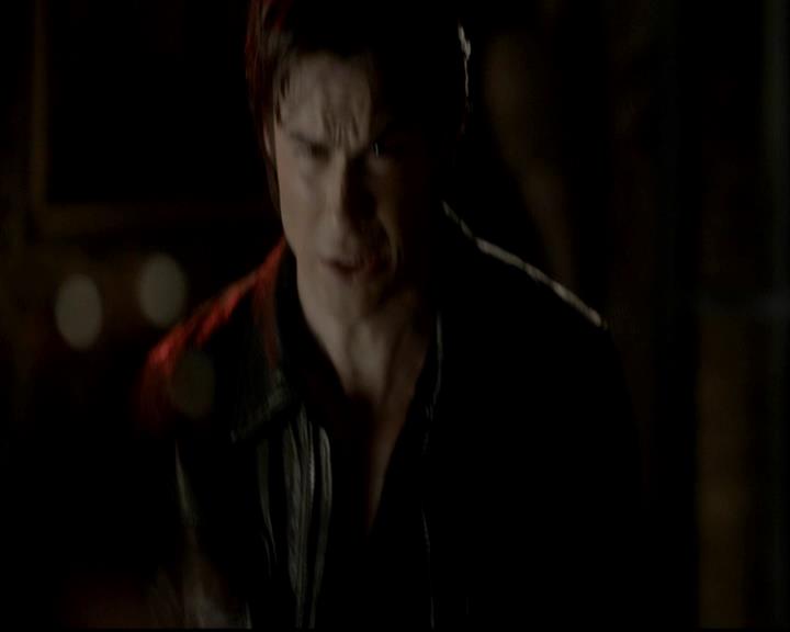 VampireDiariesWorld-dot-org_4x08WellAlwaysHaveBourbonStreet1566.jpg