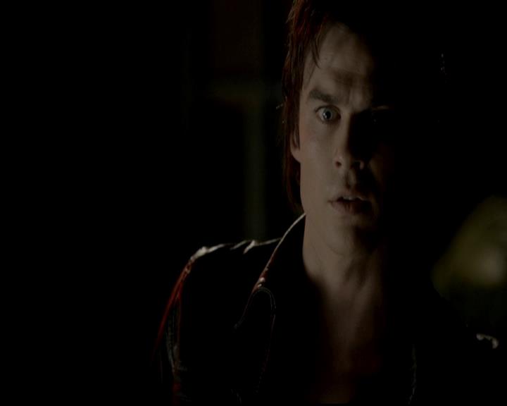 VampireDiariesWorld-dot-org_4x08WellAlwaysHaveBourbonStreet1610.jpg