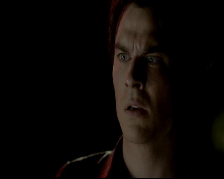 VampireDiariesWorld-dot-org_4x08WellAlwaysHaveBourbonStreet1627.jpg