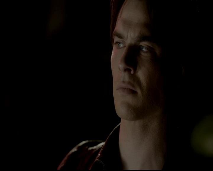 VampireDiariesWorld-dot-org_4x08WellAlwaysHaveBourbonStreet1637.jpg