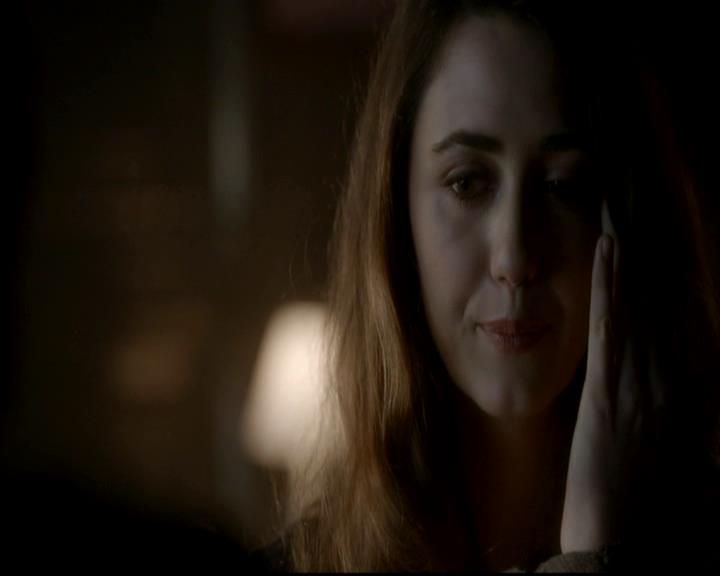 VampireDiariesWorld-dot-org_4x08WellAlwaysHaveBourbonStreet1789.jpg