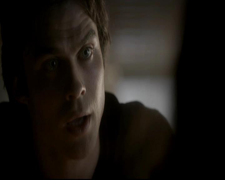 VampireDiariesWorld-dot-org_4x08WellAlwaysHaveBourbonStreet1795.jpg