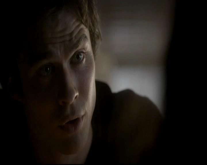 VampireDiariesWorld-dot-org_4x08WellAlwaysHaveBourbonStreet1802.jpg