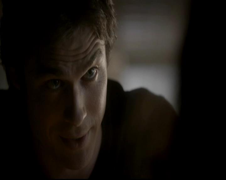 VampireDiariesWorld-dot-org_4x08WellAlwaysHaveBourbonStreet1804.jpg