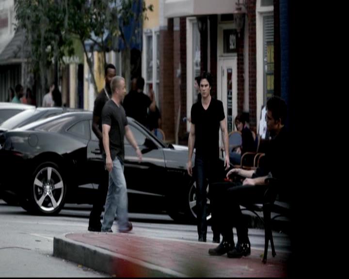 VampireDiariesWorld-dot-org_4x08WellAlwaysHaveBourbonStreet1824.jpg