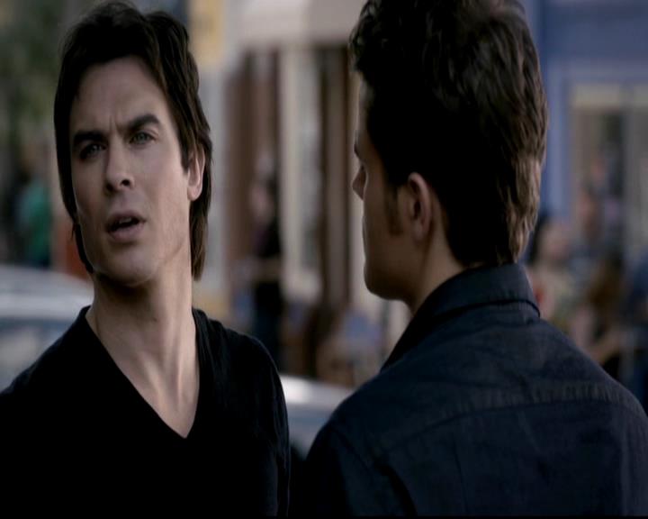 VampireDiariesWorld-dot-org_4x08WellAlwaysHaveBourbonStreet1846.jpg