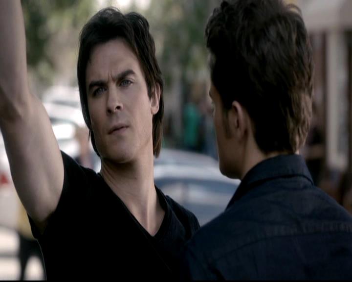 VampireDiariesWorld-dot-org_4x08WellAlwaysHaveBourbonStreet1850.jpg