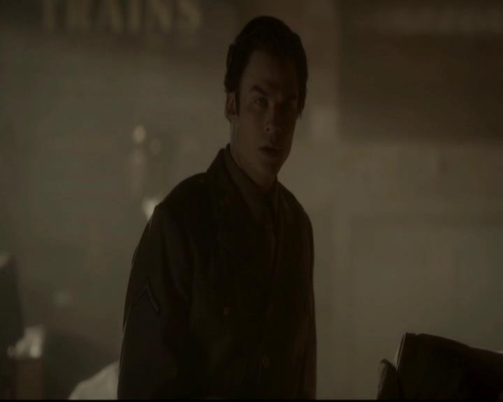 VampireDiariesWorld-dot-org_4x08WellAlwaysHaveBourbonStreet1887.jpg